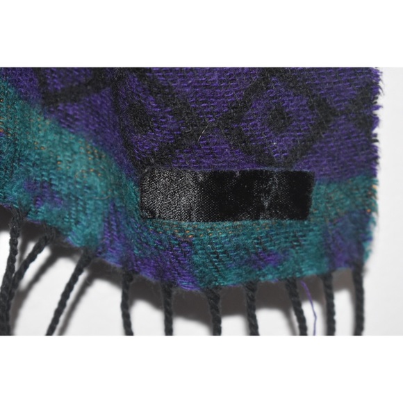 Tribal Print Multi Colored Scarf - Picture 3 of 3